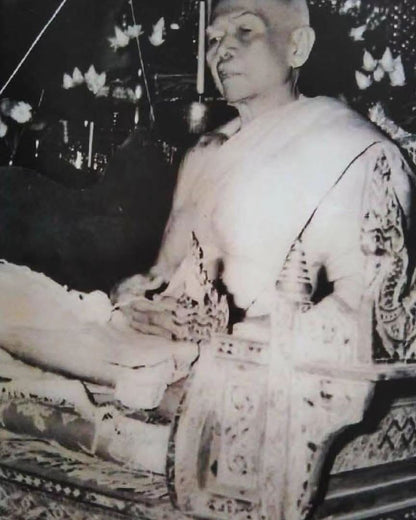 帕坤平崇倫膠（琉璃閣坤平佛）- 龍普添及多位聖僧1971年，附真品鑑證卡